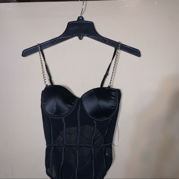 BRAND NEW SEXY BODYSUIT - Picture 2 of 5